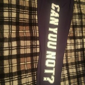 Navy blue graphic leggings